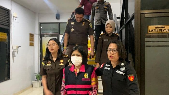 suami_jadi_terdakwa_istri_menyusul_menjadi_tersangka_korupsi_pupuk_subsidi_di_karo