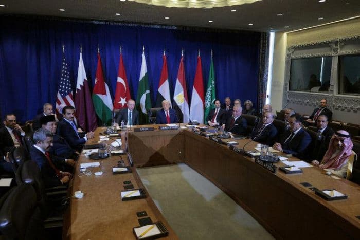 termasuk_indonesia_delapan_negara_mayoritas_muslim_dukung_rencana_perdamaian_trump_di_gaza