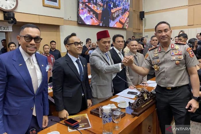 dpr_terima_surat_presiden_suyudi_ario_seto_selangkah_lagi_jadi_kapolri