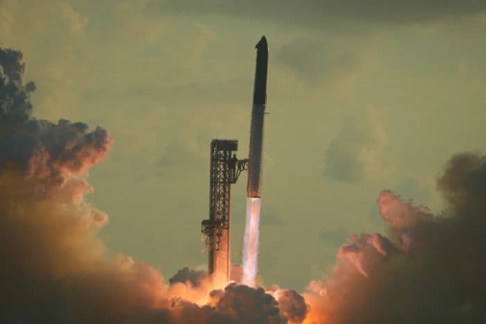 starship_spacex_capai_orbit_untuk_pertama_kali_misi_dipersingkat_demi_keselamatan