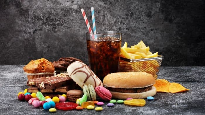 studi_kurangi_makanan_ultraproses_gejala_depresi_bisa_membaik