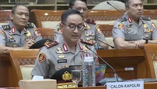 suyudi_ario_seto_disetujui_jadi_kapolri_ini_profil_dan_rekam_jejak_kariernya