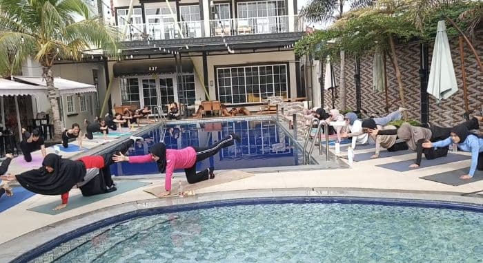 akhir_pekan_komunitas_yoga_di_kisaran_manfaatkan_untuk_relaksasi_pikiran_dan_kebugaran_tubuh