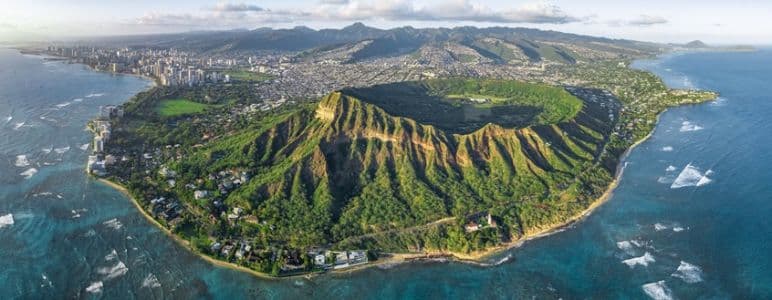 oahu_surga_hawaii_pantai_ikonik_budaya_polinesia_hingga_jejak_perang_dunia_ii