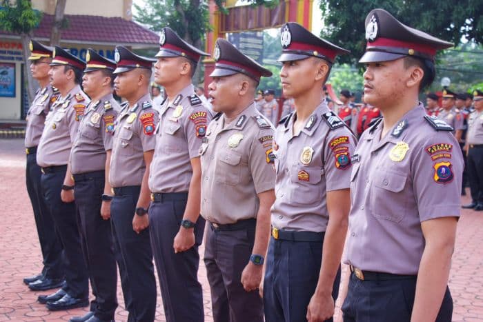 50_personel_polres_asahan_naik_pangkat_kapolres_ini_amanah_dan_tanggung_jawab_besar