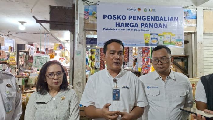 antisipasi_gagal_panen_akibat_banjir_bulog_sumut_siapkan_pasokan_50_ribu_ton_beras_dari_luar_daerah
