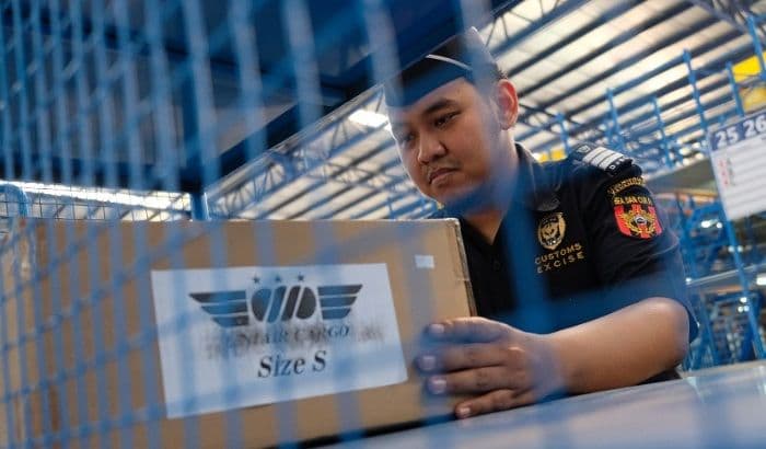 belanja_dari_luar_negeri_lebih_dari_us500_ini_aturan_bea_masuk_yang_wajib_diketahui