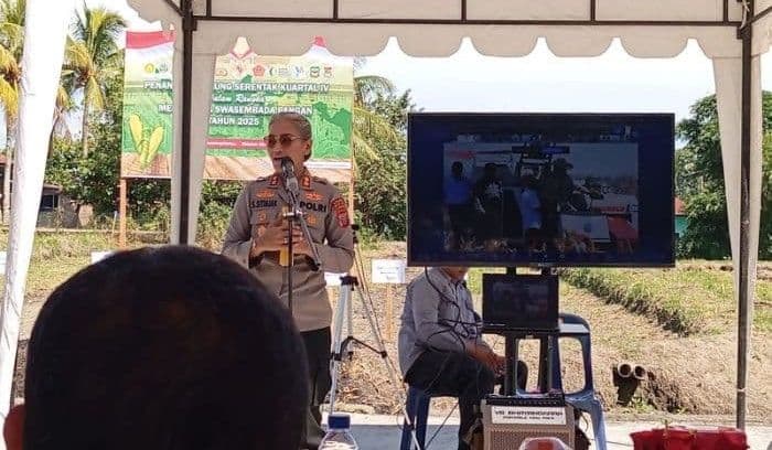 polres_siantar_kelola_53_hektare_lahan_jagung_selama_2025