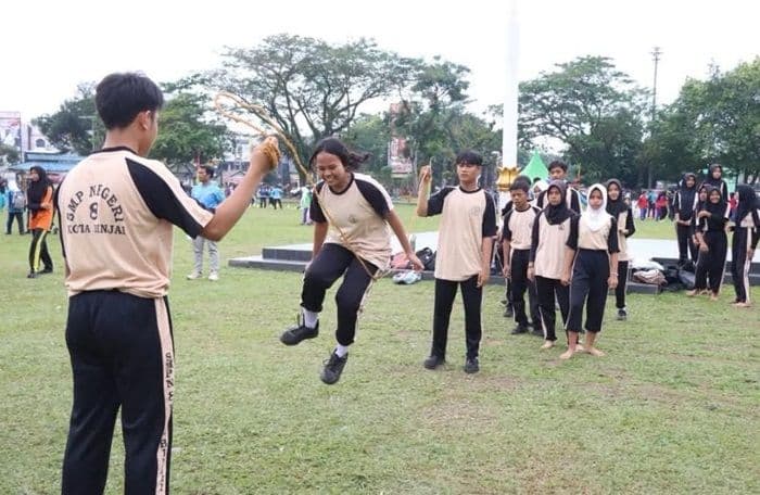 fop_smp_2026_digelar_di_binjai_mtsn_1_dan_smpn_4_raih_penghargaan_terbaik