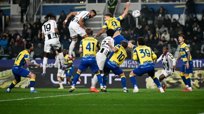 hasil_serie_a_parma_vs_juventus_14_bremer_cetak_gol_brace