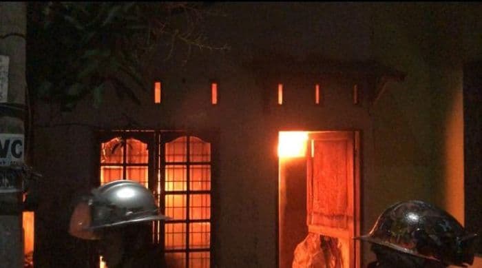 lima_rumah_terbakar_di_kelurahan_karang_berombak_medan_barat