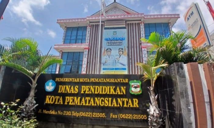 pemda_diminta_bentuk_satgas_perlindungan_guru_pematangsiantar_menanti_petunjuk_teknis