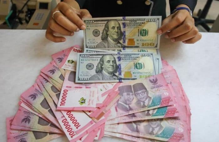 rupiah_dibuka_menguat_ke_rp16770_per_dolar_as