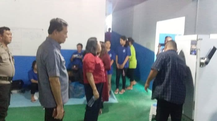 wabup_nias_utara_launching_dapur_makanan_bergizi_gratis_di_namohalu_esiwa