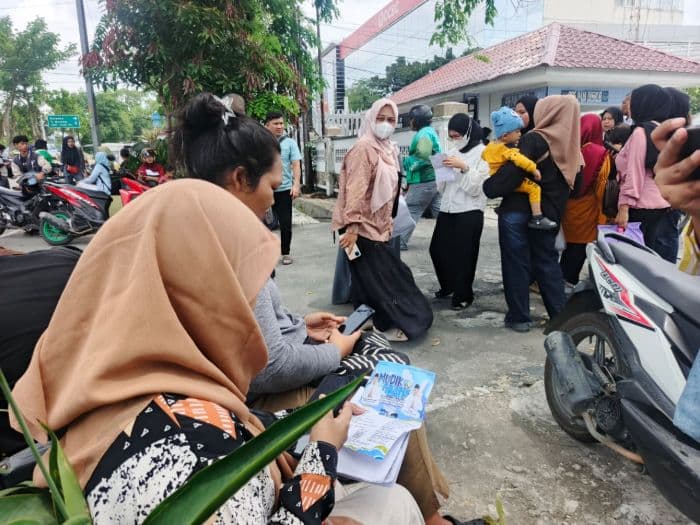 hari_pertama_pendaftaran_mudik_gratis_pemprov_masyarakat_datangi_kantor_dishub_sumut