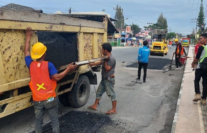 bbpjn_sumut_diminta_tinjau_pemeliharaan_jalan_nasional_sidikalangsitinjo