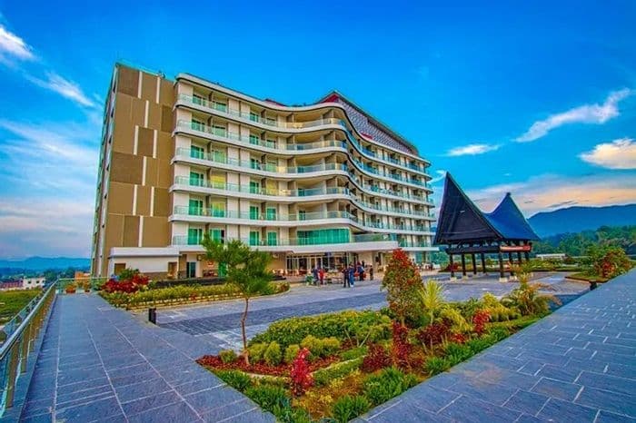 libur_lebaran_2025_okupansi_hotel_naik_mencapai_5070_persen_di_toba