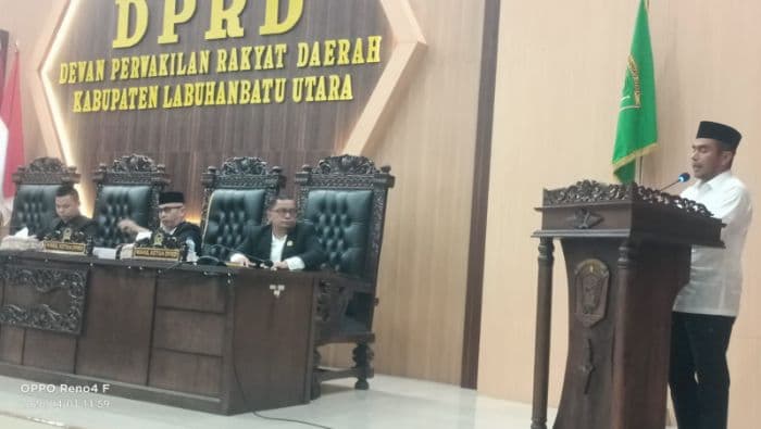 pansus_dprd_labura_bahas_lkpj_bupati_2025_selama_tiga_hari