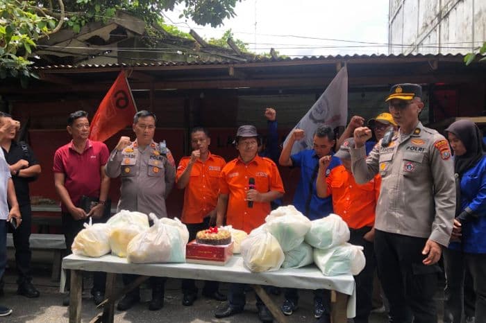 buruh_di_asahan_tak_turun_ke_jalan_peringati_may_day_gelar_kegiatan_ini_bersama_polres