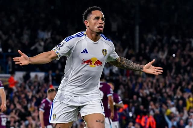 leeds_united_tundukkan_burnley_31_semakin_aman_dari_zona_degradasi