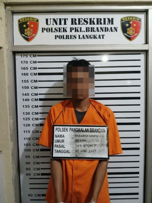 polsek_pangkalan_brandan_tangkap_pencuri_motor_dari_warnet