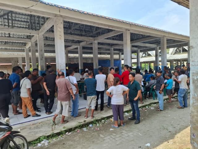 pilkades_negara_beringin_deli_serdang_ricuh_diduga_ada_foto_pencoblosan_dari_dalam_bilik_suara