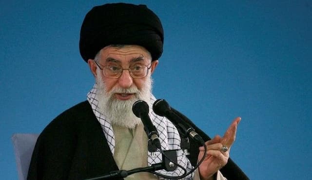 jelang_pemakaman_khamenei_iran_peringatkan_as_dan_israel