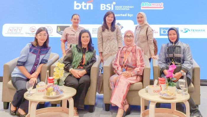 ketua_tp_pkk_simalungun_dorong_perempuan_perkuat_ekonomi_keluarga_dan_daya_saing_daerah_