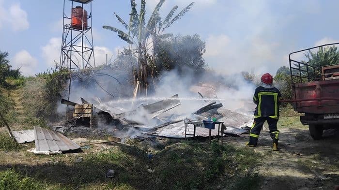 bangunan_semi_permanen_di_perladangan_jalan_bah_torop_pematangsiantar_terbakar_rata_dengan_tanah