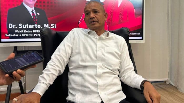 dprd_sumut_desak_pemerintah_perkuat_sistem_peringatan_dini_erupsi_gunung_sinabung_