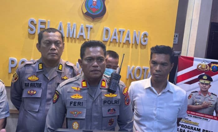 pengedar_uang_palsu_di_pajak_simpang_limun_pesan_barang_lewat_grup_whatsapp