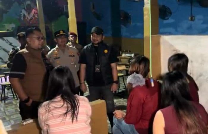 polisi_gerebek_thm_janna_kita_tiga_perempuan_ditangkap