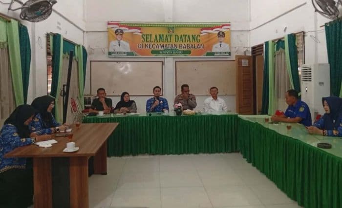 forkopimca_babalan_bentuk_satgas_tangani_monyet_liar_yang_serang_warga
