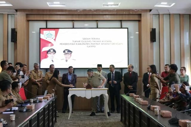 pemkab_pakpak_bharat_dan_gkppd_resmi_sepakati_tukar_guling_aset_setelah_13_tahun