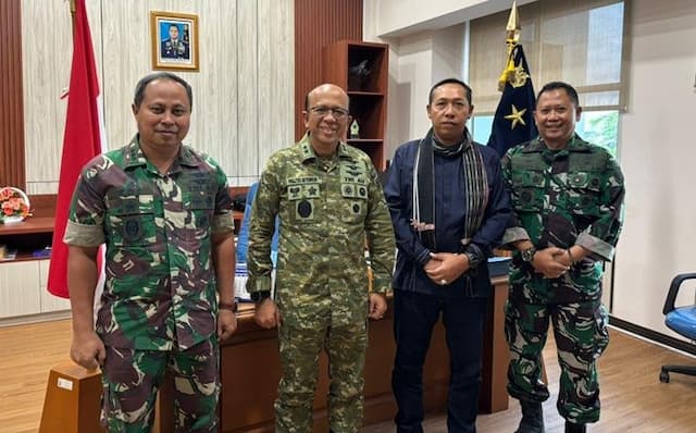 tni_au_dukung_penuh_pelaksanaan_semarak_dirgantara_nasional_2025_di_tapanuli_utara