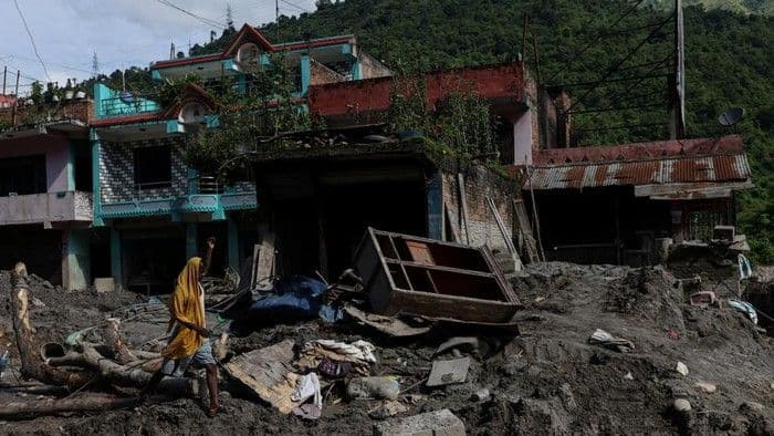 banjir_nepal_hantam_pariwisata_pemandu_dan_pelaku_usaha_kehilangan_penghasilan_