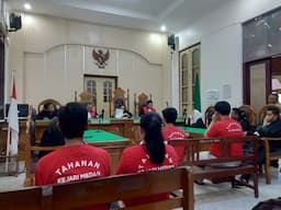 jual_dua_anak_di_bawah_umur_jadi_psk_lewat_michat_4_terdakwa_di_medan_divonis_penjara_