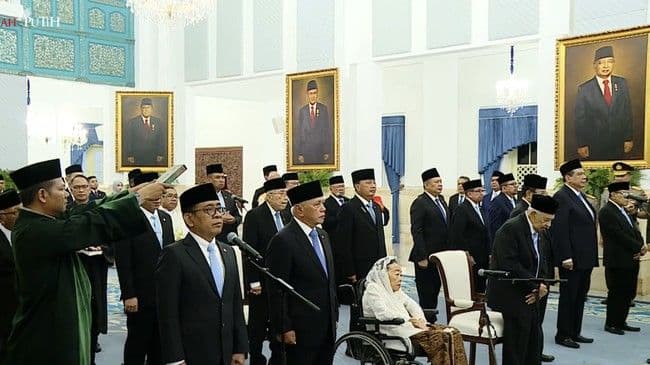 prabowo_tunjuk_pratikno_jadi_ketua_wantimpres_ini_susunan_anggotanya
