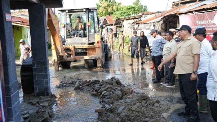 11_desa_di_kecamatan_batang_kuis_deli_serdang_masih_terendam_banjir