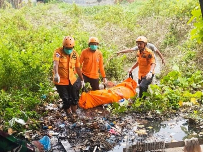 jenazah_diduga_korban_banjir_ditemukan_di_persawahan_tanjung_gusta_deli_serdang
