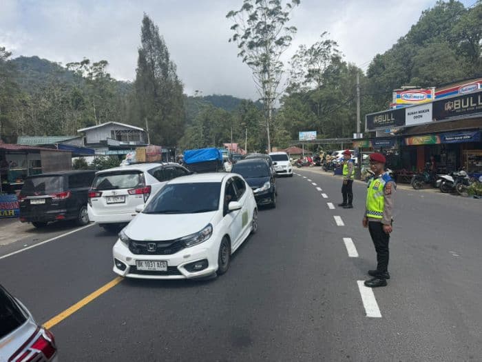 atasi_puncak_arus_balik_nataru_polda_sumut_bersiaga_di_titik_rawan_macet