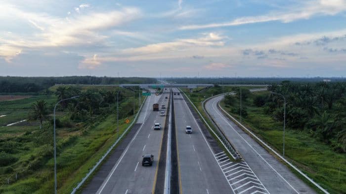 jasa_marga_lalin_kendaraan_di_ruas_tol_mktt_konsisten_meningkat_selama_nataru
