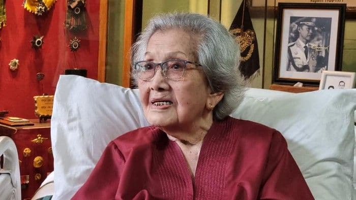 kabar_duka_eyang_meri_hoegeng_istri_jenderal_hoegeng_meninggal_dunia