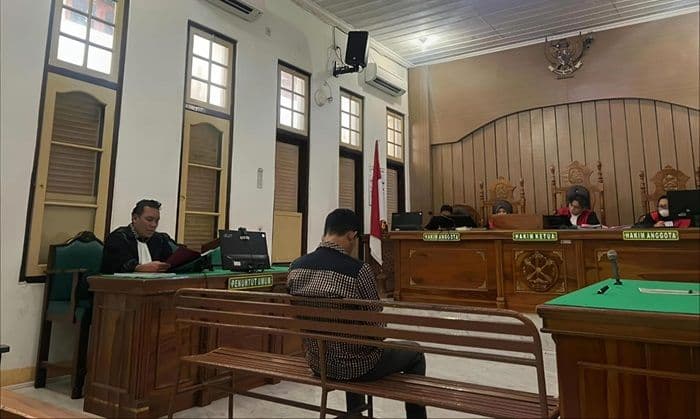 korupsi_dana_desa_rp764_juta_mantan_kades_di_samosir_dituntut_4_tahun_penjara