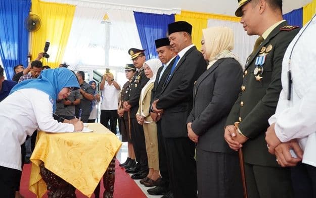 hari_pertama_bekerja_bupati_langkat_terapkan_universal_health_coverage