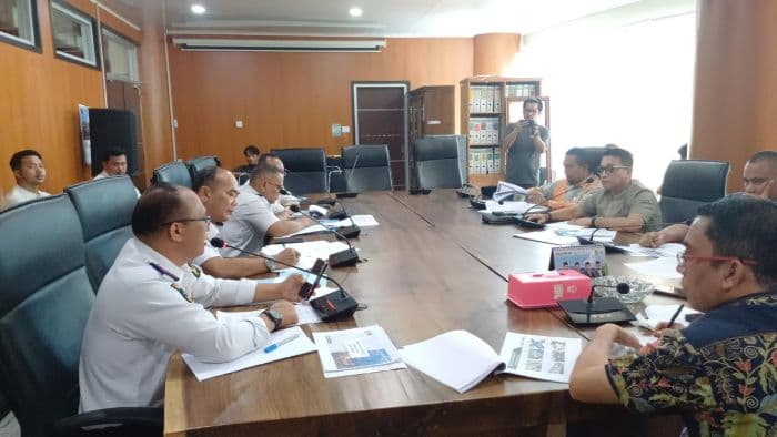 edwin_sugesti_soroti_dasar_hukum_penurunan_tarif_parkir_dishub_medan_tegaskan_tak_langgar_perda