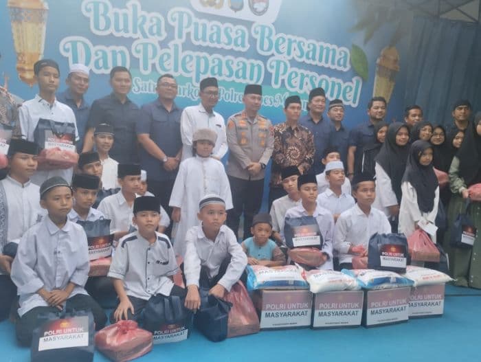 kapolrestabes_sekali_hidup_harus_berarti_warga_kota_medan_menunggu_hasil_kerja_kita