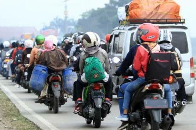 arus_balik_lebaran_2025_di_jalinsum_deli_serdang_terpantau_belum_padat
