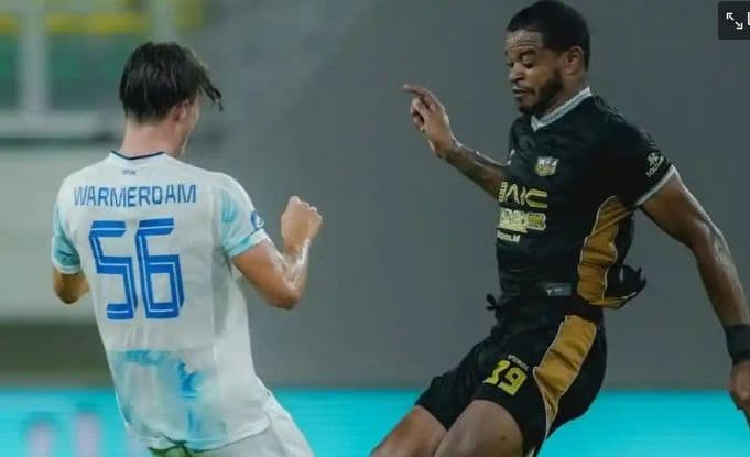 hasil_super_league_gol_penalti_alex_martin_bawa_dewa_united_fc_unggul_10_vs_psim