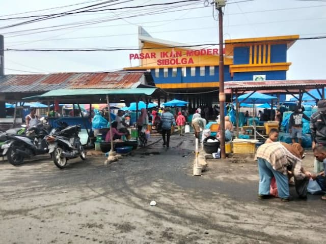 pasar_ikan_lengang_aktivitas_pedagang_nyaris_lumpuh